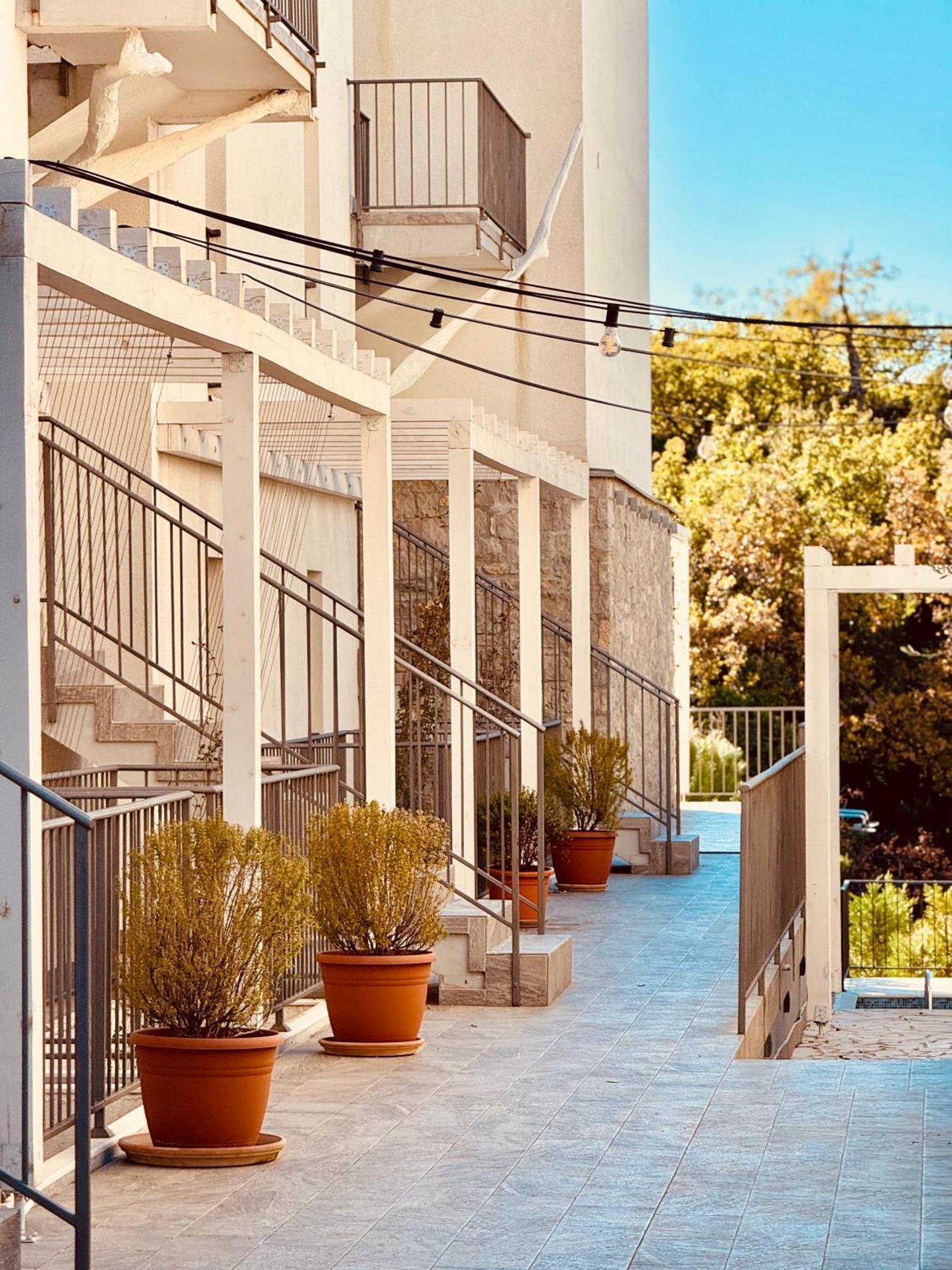 Most Oliva Resort Budva Exteriör bild