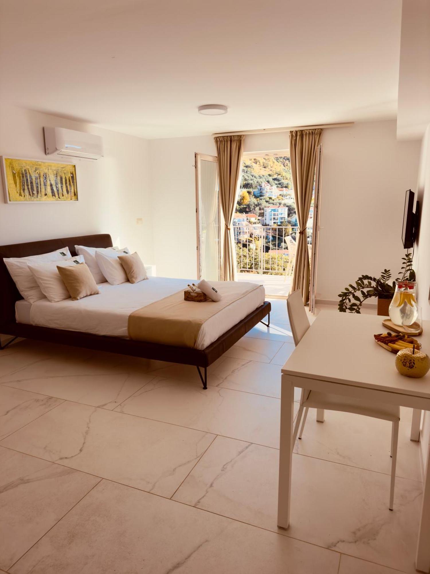 Most Oliva Resort Budva Exteriör bild