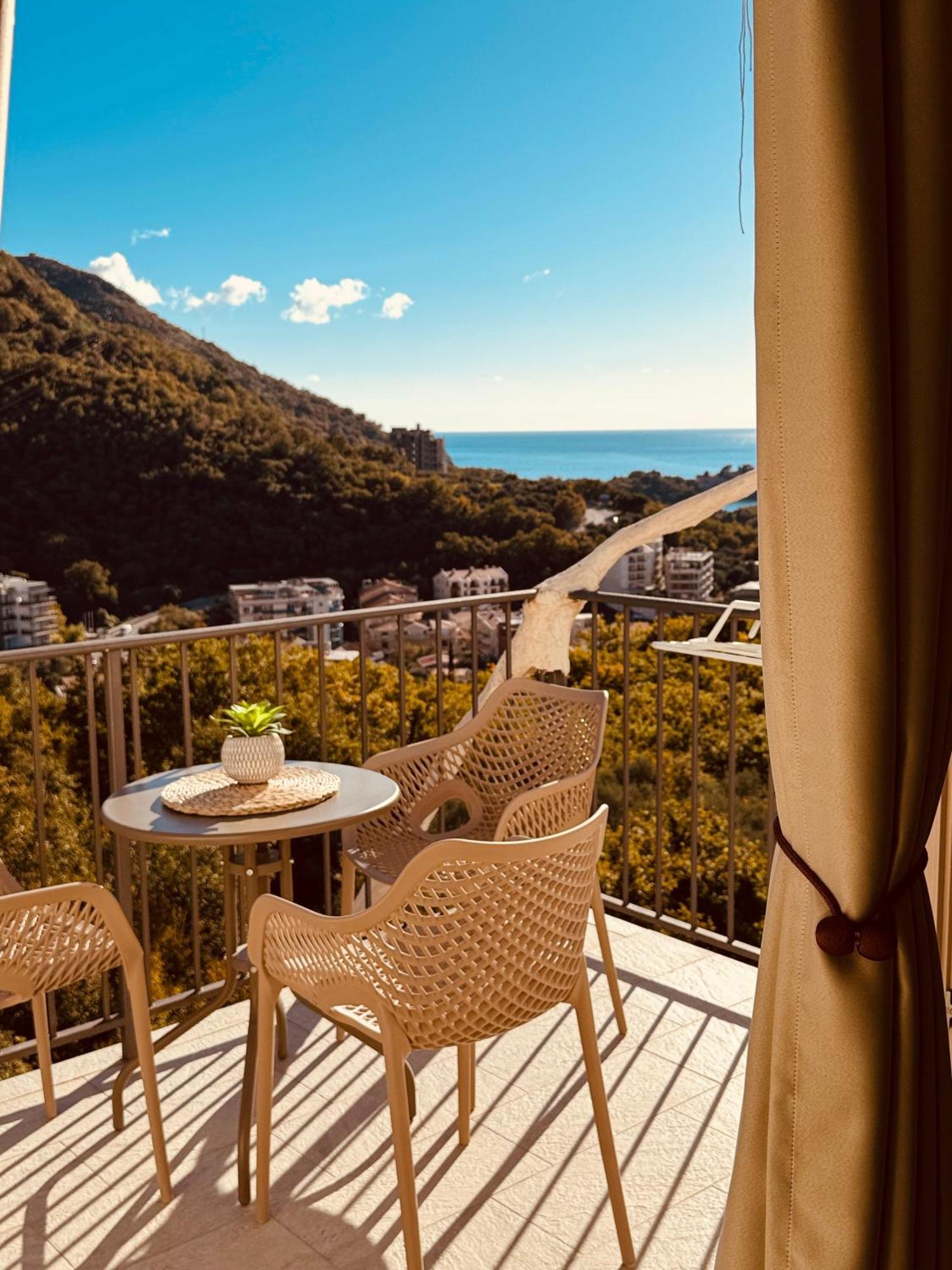 Most Oliva Resort Budva Exteriör bild