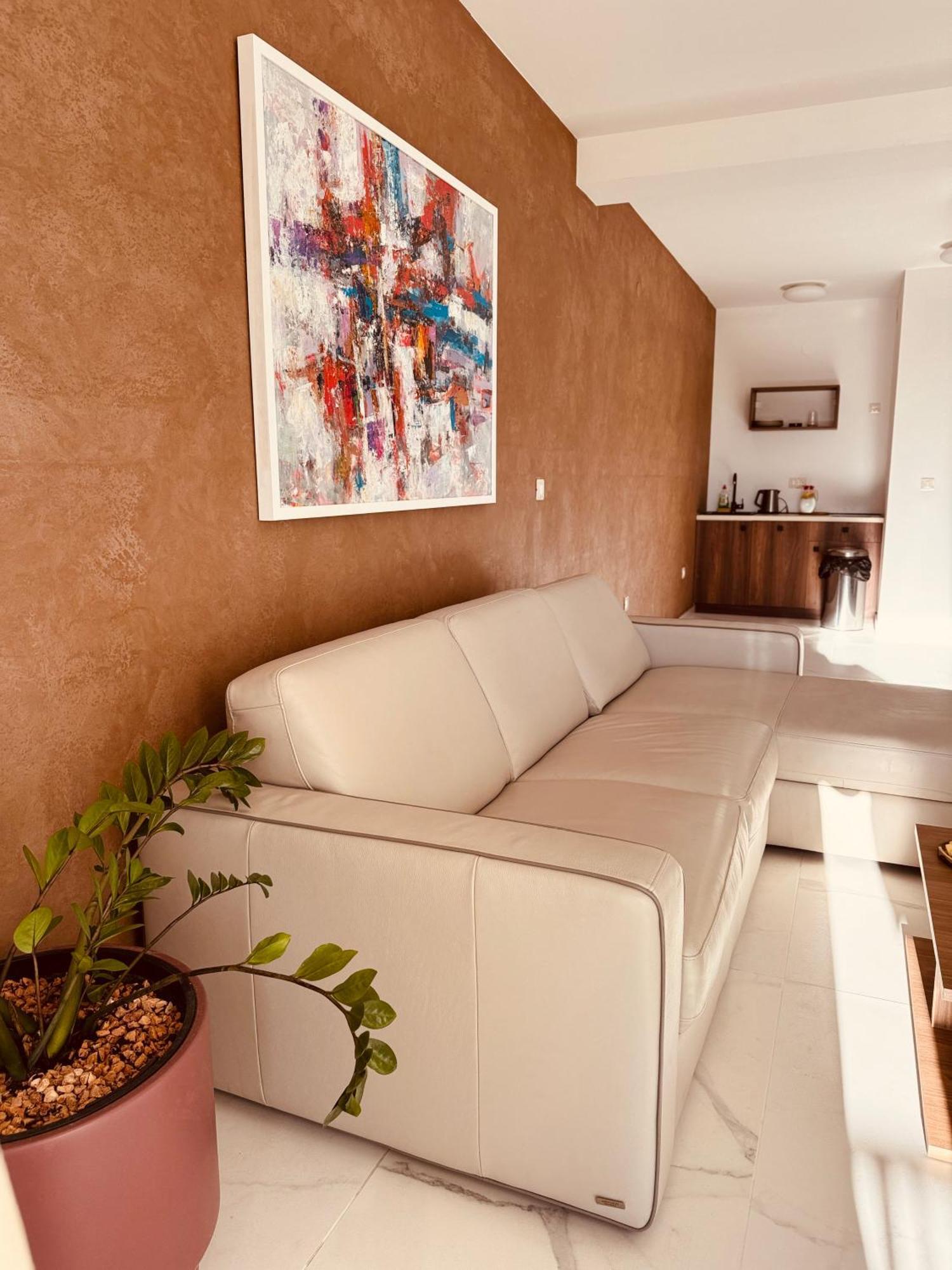 Most Oliva Resort Budva Rum bild