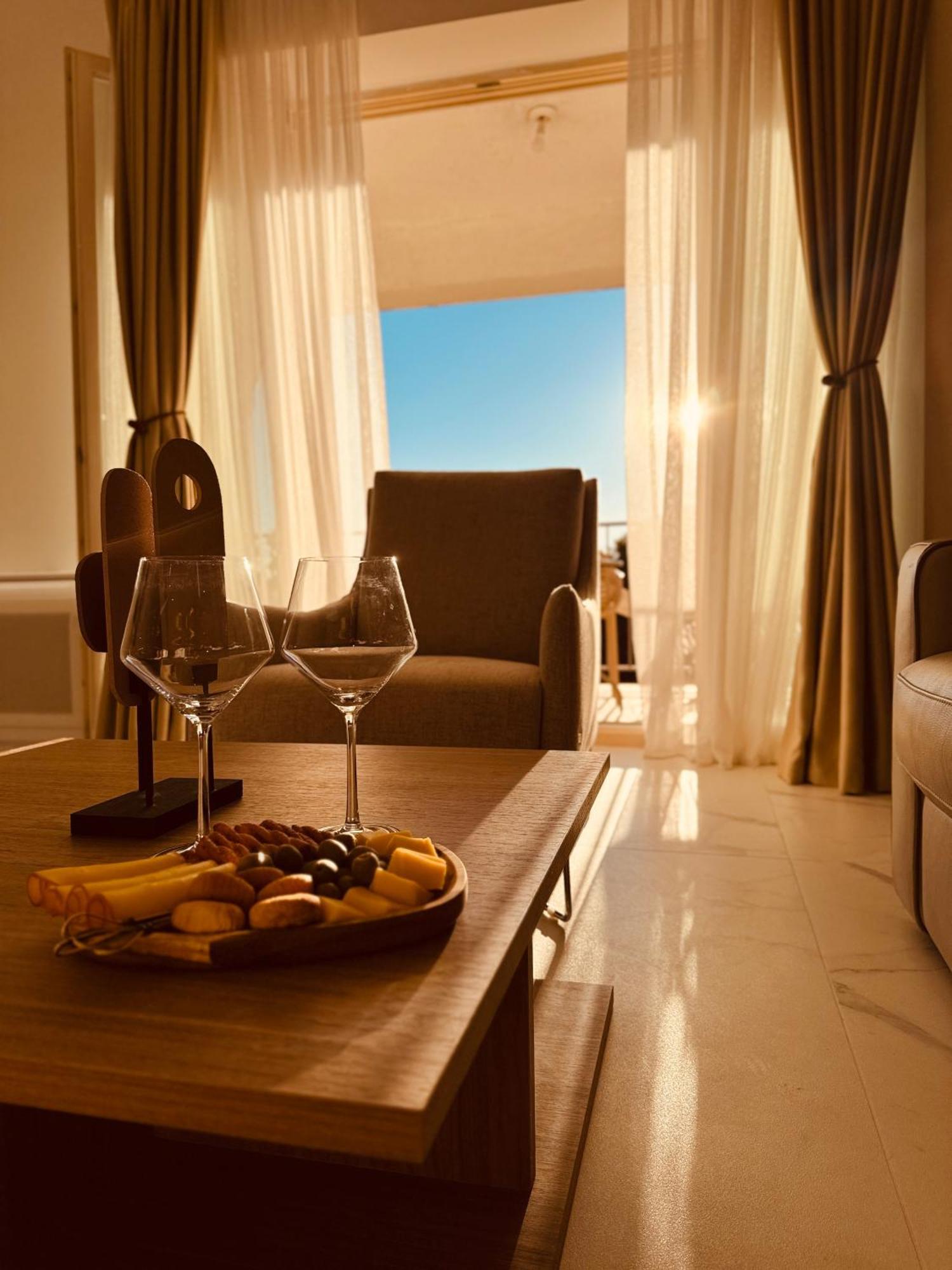 Most Oliva Resort Budva Exteriör bild