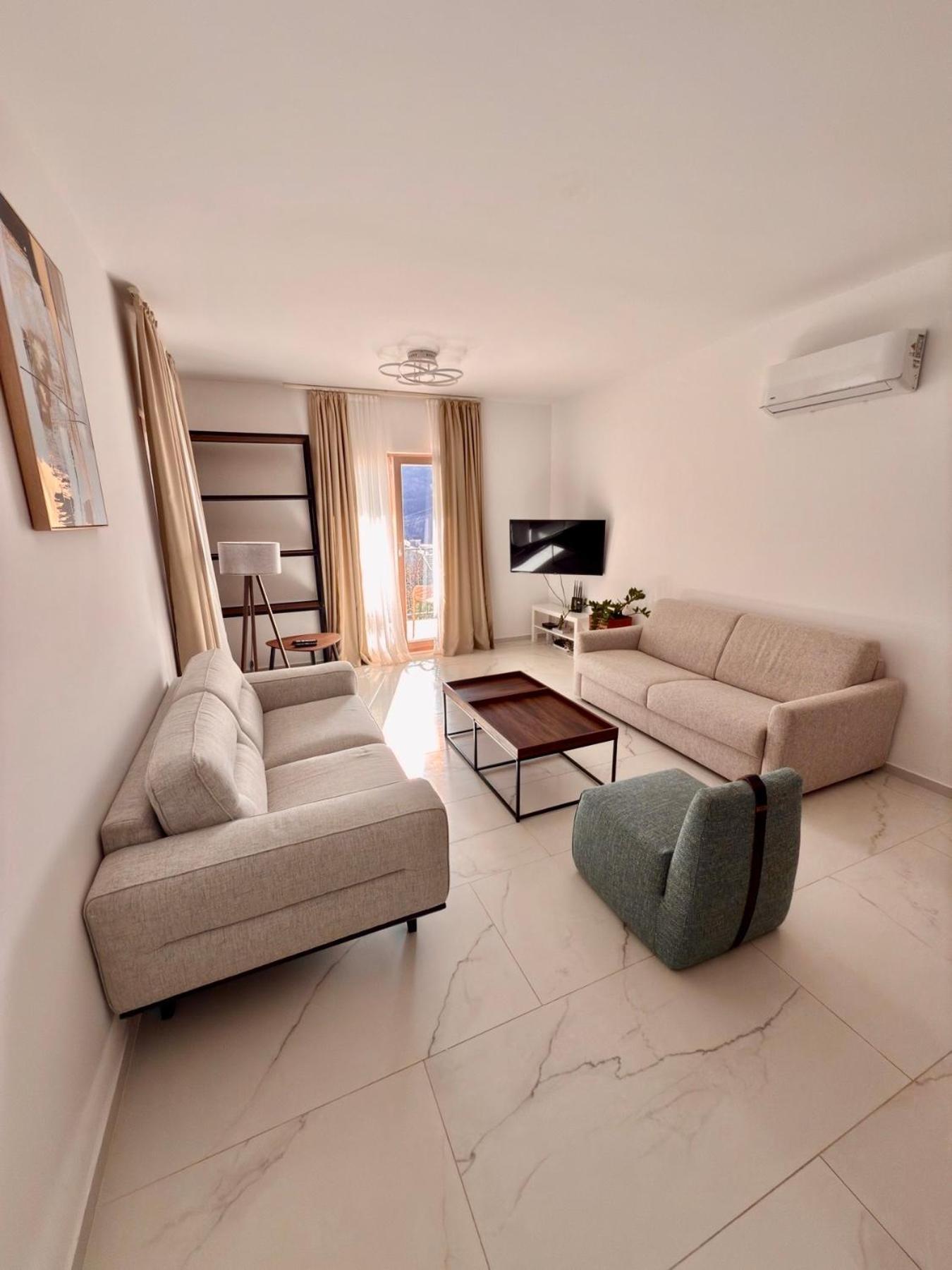 Most Oliva Resort Budva Exteriör bild